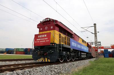 陜西中歐班列汽車出口專列實現(xiàn)常態(tài)化運輸，助推貨物進出口高質(zhì)量發(fā)展